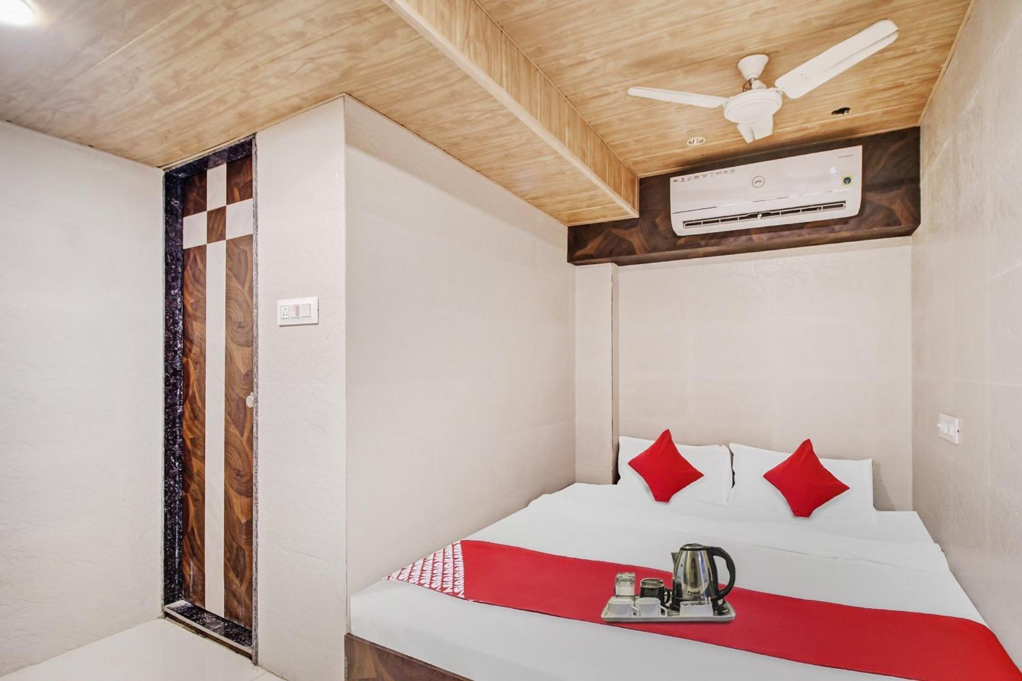 Hotel Ambedkar Kalyān Εξωτερικό φωτογραφία
