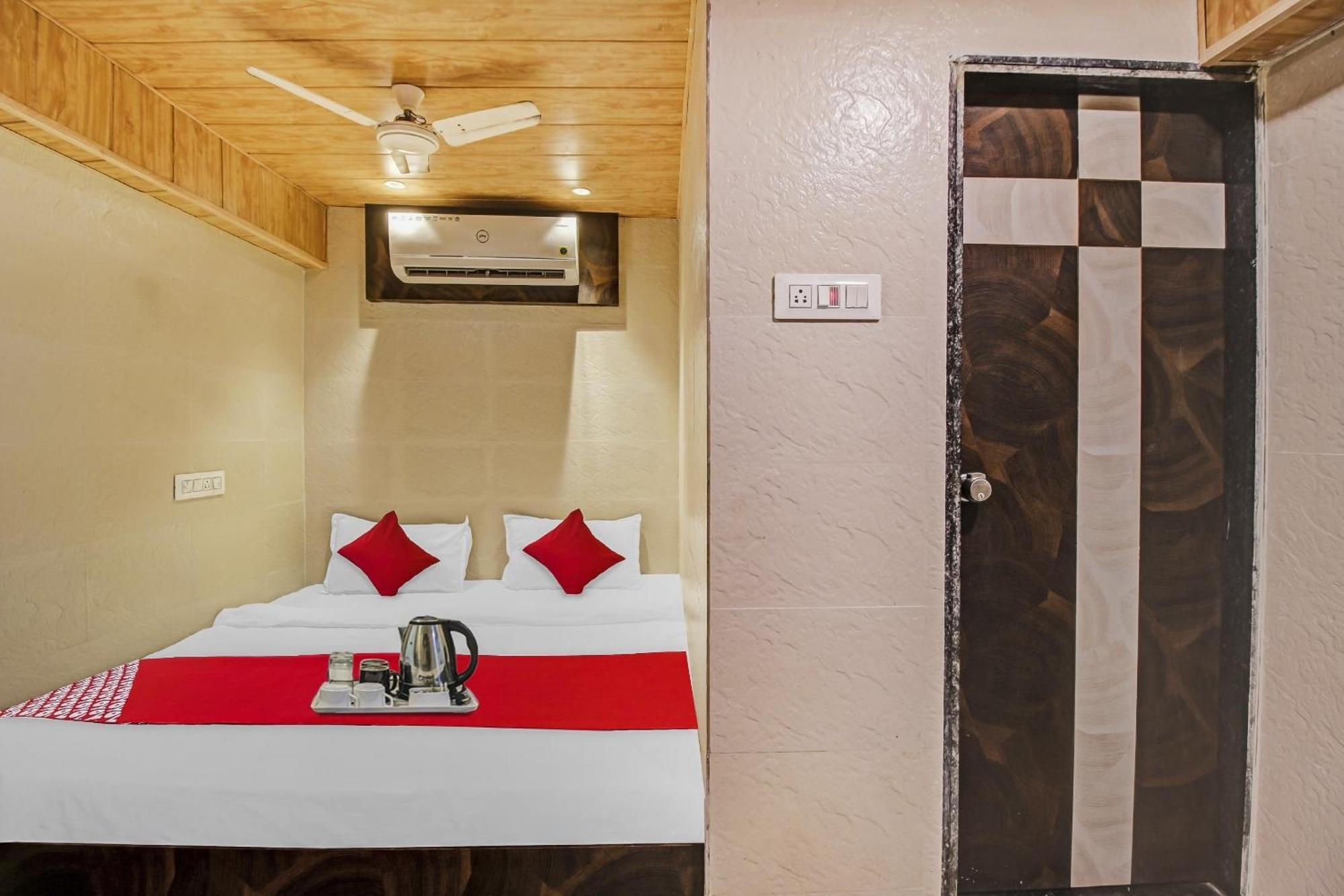 Hotel Ambedkar Kalyān Εξωτερικό φωτογραφία