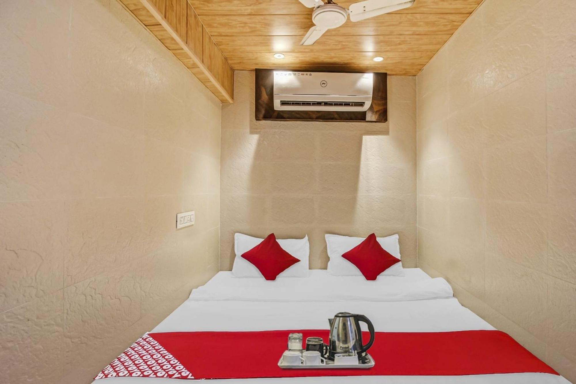 Hotel Ambedkar Kalyān Εξωτερικό φωτογραφία