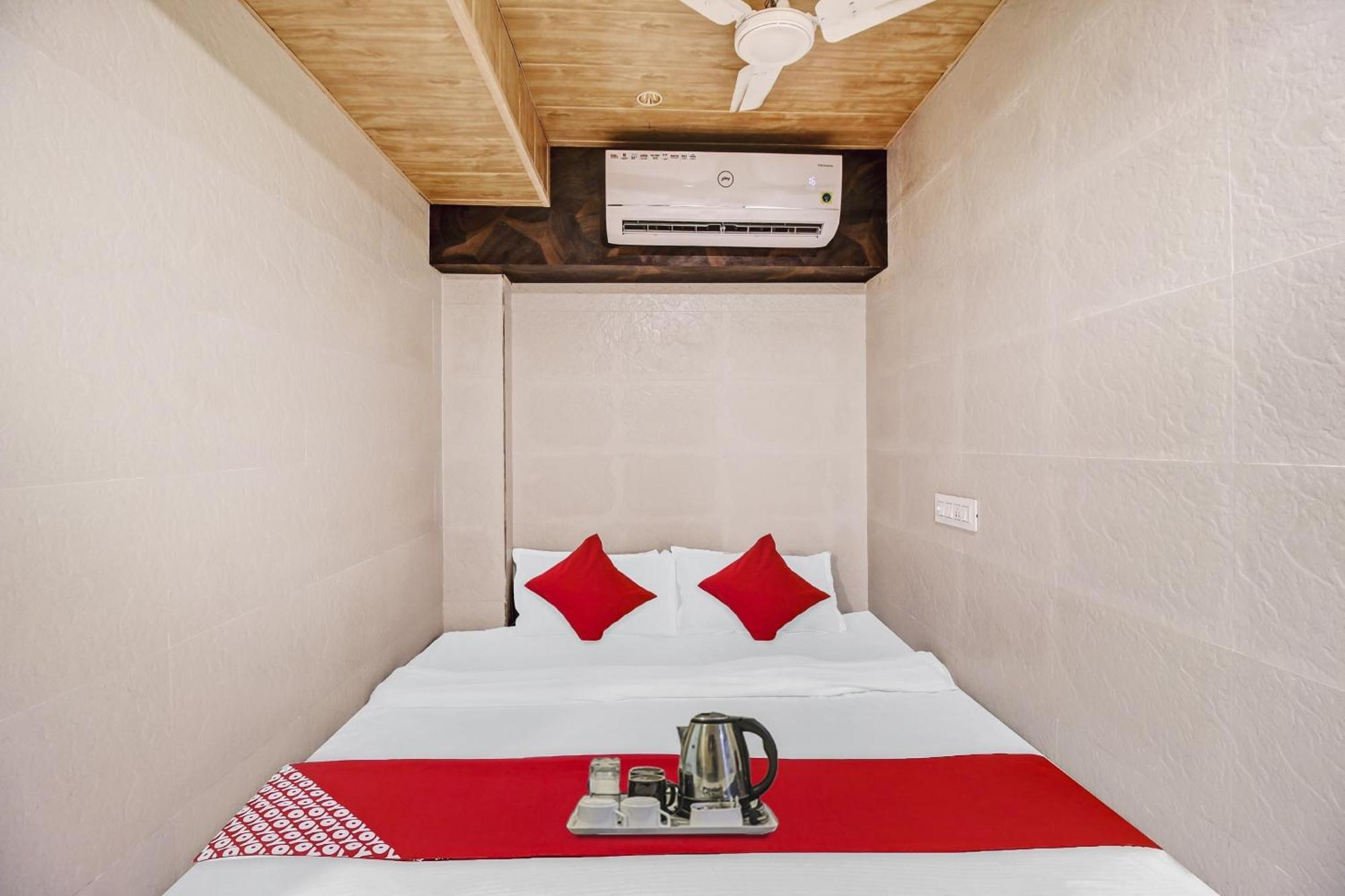Hotel Ambedkar Kalyān Εξωτερικό φωτογραφία